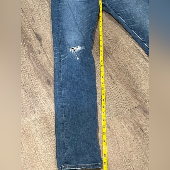 Women’s US 27R AG Medium Wash Distressed The STILT Cigarette Leg Jeans EUC - Picture 15 of 16